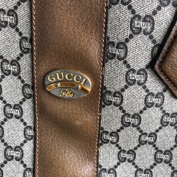 COPY - Authentic Gucci 40 duffle/weekender - Picture 5 of 6